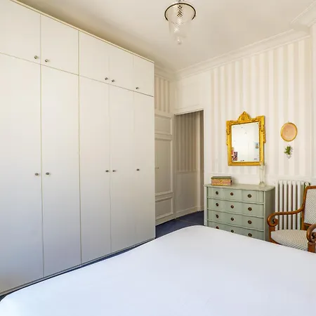 Veeve - Perignon's Palazzo *