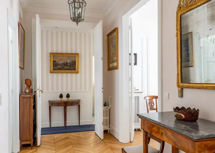 Veeve - Perignon's Palazzo Apartment Paris